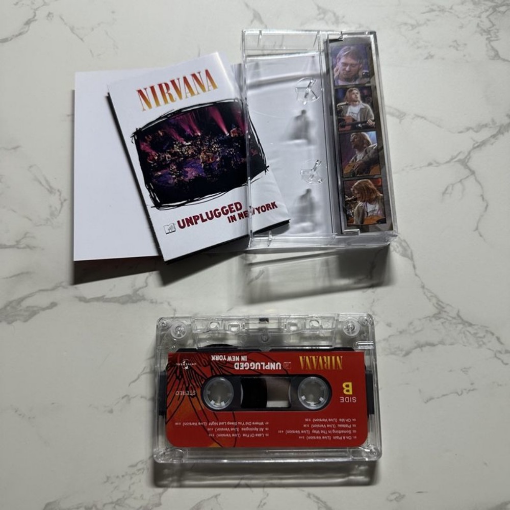 Brand New Sealed Cassette Tape - đánh giá và giá Live Rock
